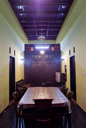 Others 4, Villa Griya Joglo - 4 Bedrooms, Malang