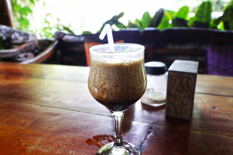 Food & Drinks 7