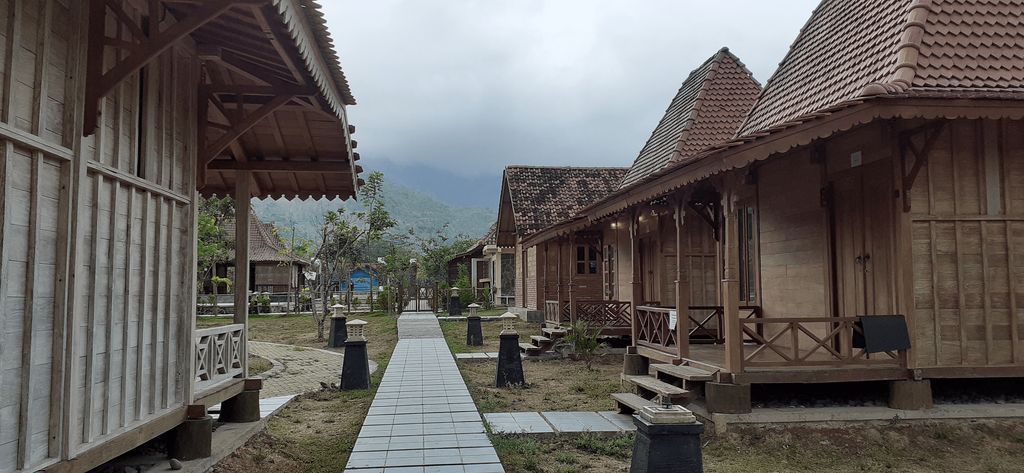 Balkondes Ngadiharjo, Magelang
