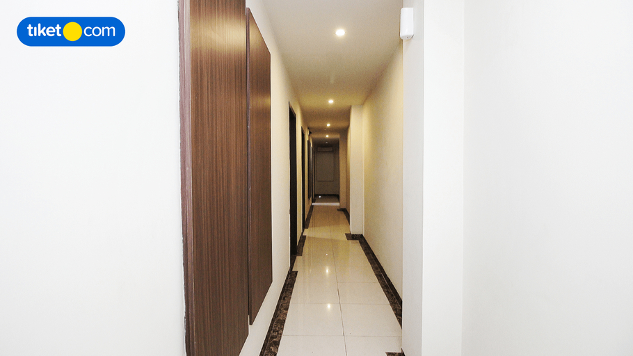 Public Area, Holiday Hotel Makassar By LIFE, Makassar