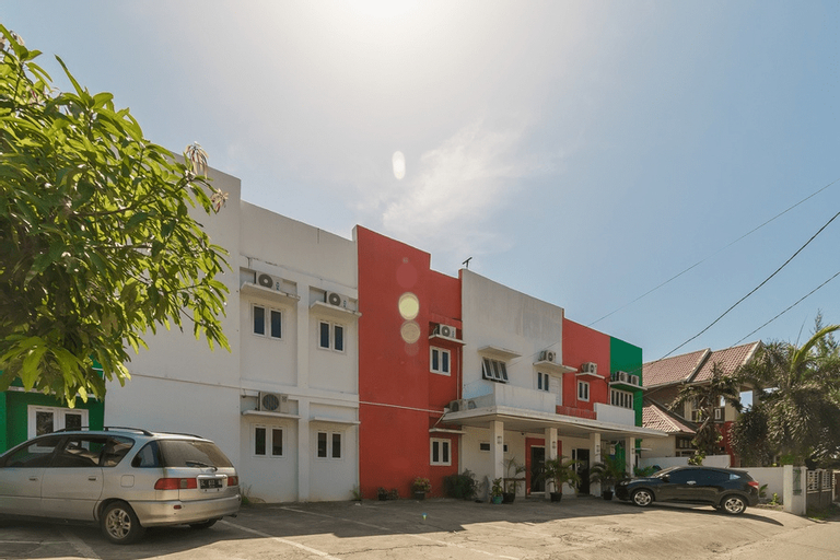 RedDoorz Syariah @ Panglima Nyak Makam Aceh, Banda Aceh