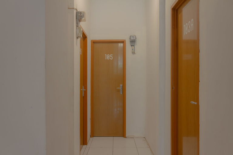 Public Area 2, Hotel O Lontar Residence, Jakarta Barat