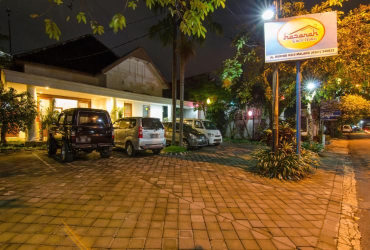 Hasanah Buring Guest House, Malang