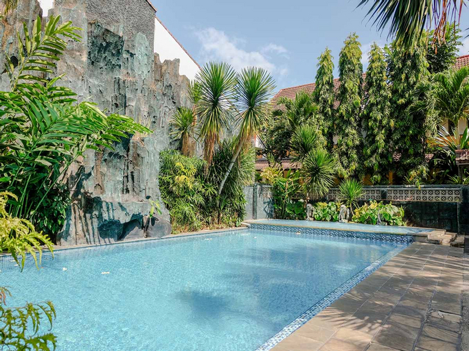 OYO 1382 Hotel Mahkota Plengkung, Banyuwangi