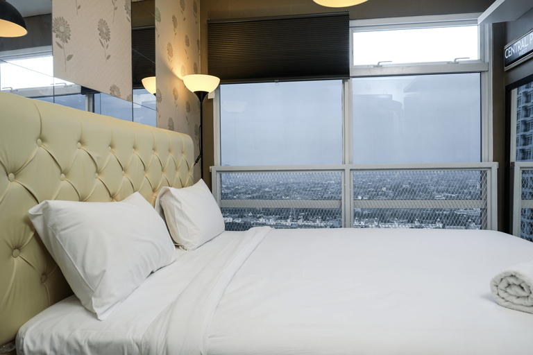 2BR Apartment at Puri Mansion near Puri Indah Mall By Travelio, Jakarta Barat