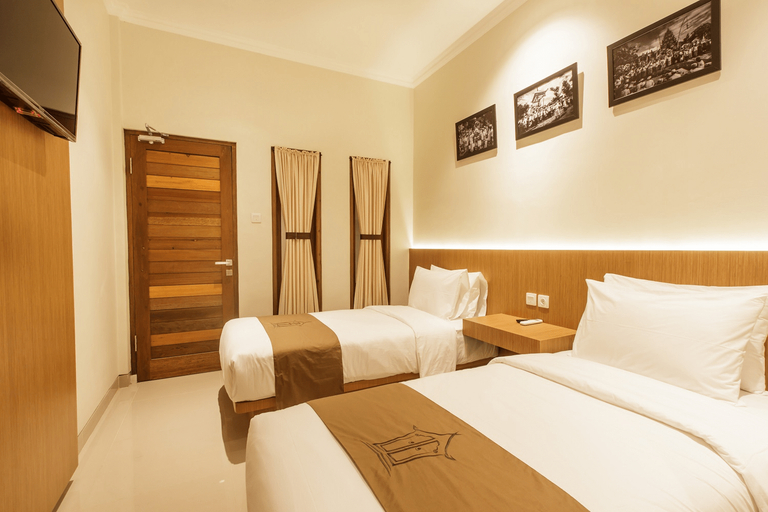 Bedroom 3, Angkul Angkul Segara Beach Kuta by Kamara, Badung