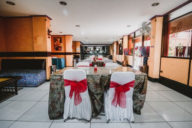 RedDoorz Plus near RSCM Jakarta, Central Jakarta