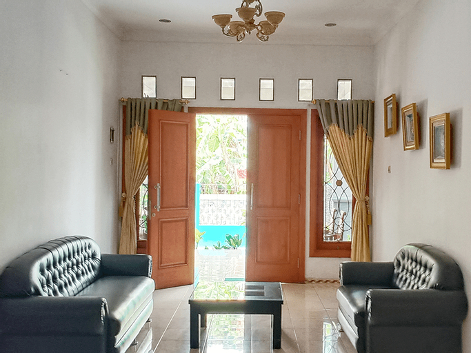 Kurnia homestay by idhomestay, Yogyakarta