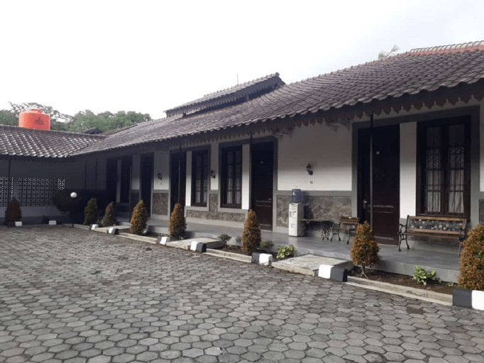 Wisma Wira Anggaini, Magelang