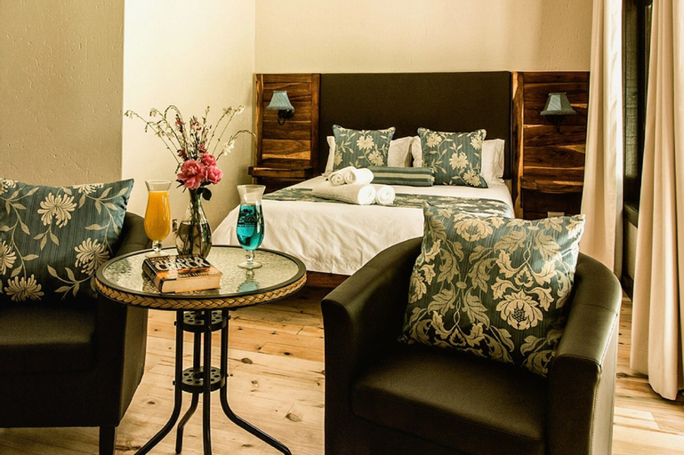 Malachite Manor, Sisonke
