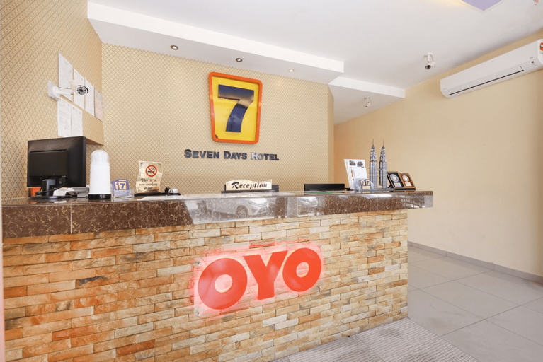 OYO 635 Seven Days Hotel, Raub