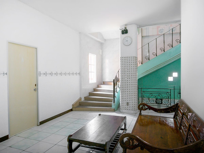 OYO 2628 Kartini Residence Near Asyifa Husada Medical Center, Central Jakarta