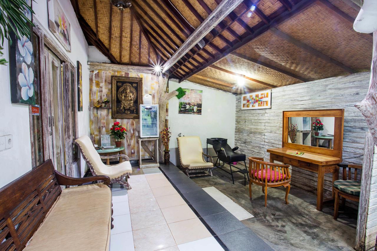 Public Area 3, The Syron Huts, Klungkung