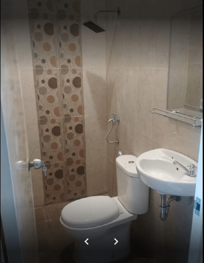 Bathroom 4, Griya Adhirasa, Madura Island