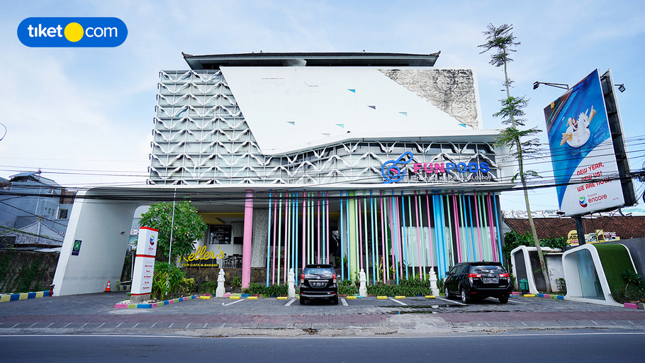 Ramada Encore Kuta Bali by Wyndham, Badung