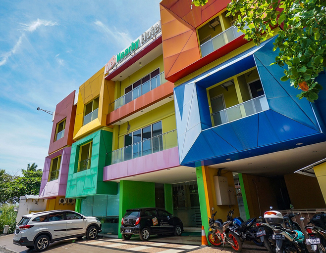 Exterior & Views 2, De Nearby Hotel, Manado