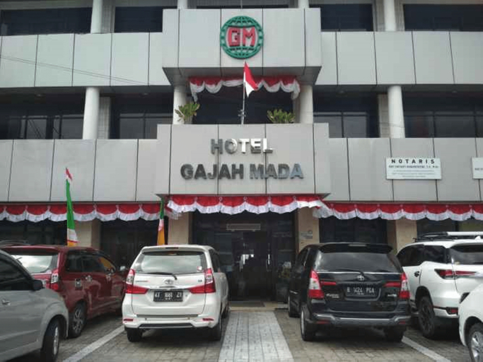Exterior & Views 1, Hotel Gajah Mada Syariah, Balikpapan