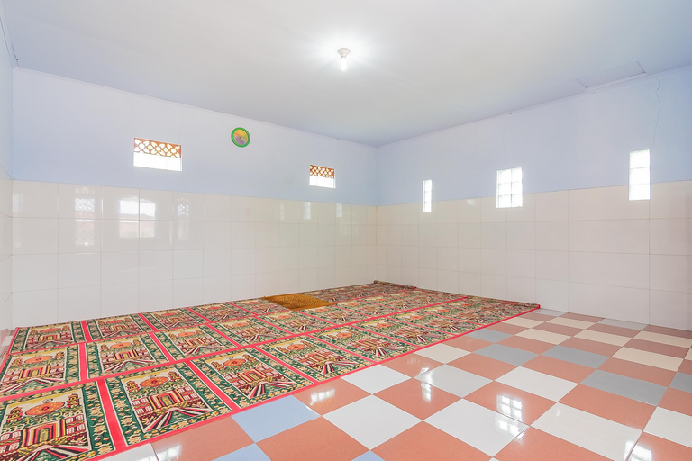 Public Area 3, RedDoorz Syariah @ Tambak Mekar Street Subang, Subang