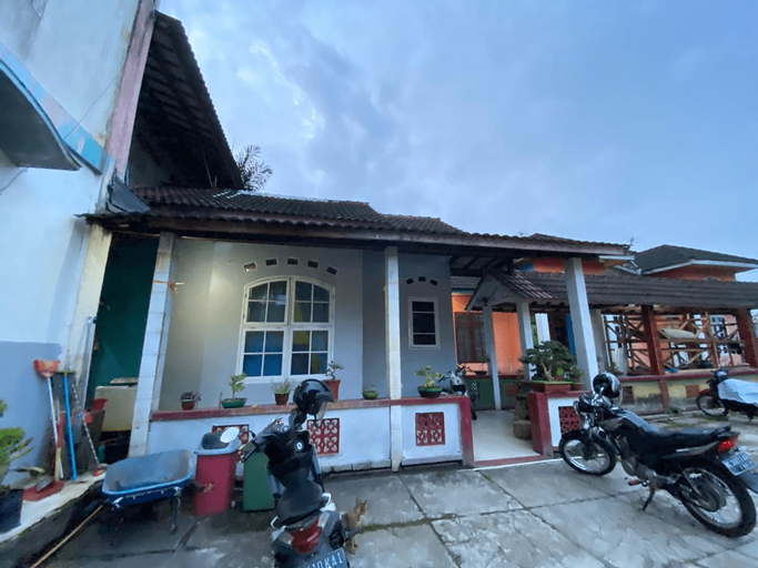 OYO 3205 Penginapan Mikial Ismi Kayuagung, Ogan Ilir