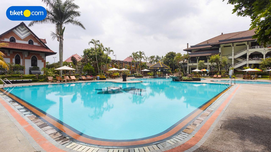 Royal Orchids Garden Hotel and Condominium, Malang