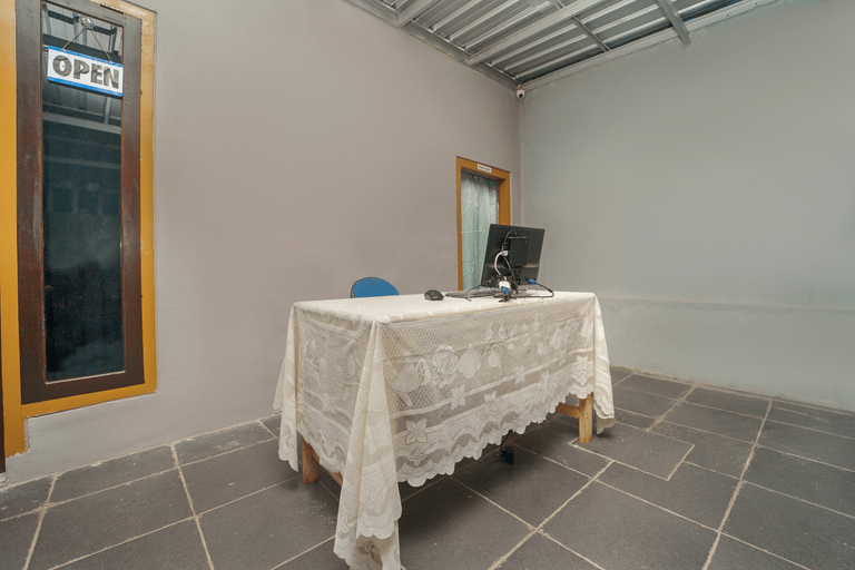 OYO 2937 Nindy Homestay 2, Probolinggo