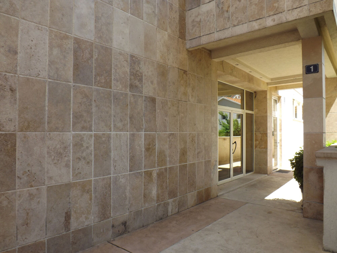 Public Area 2, Apartment Franca Budva