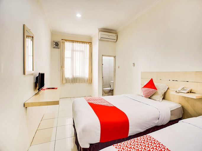 Bedroom 3, OYO 2554 Hotel Arimbi Lama Dewi Sartika, Bandung