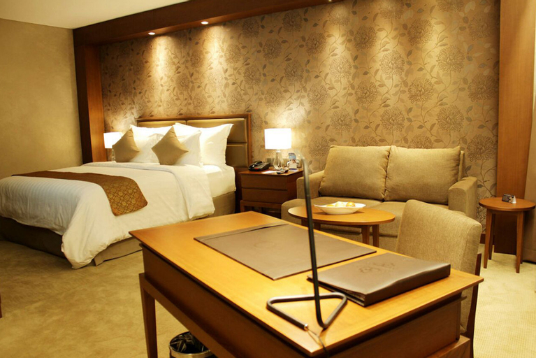 The Excelton Hotel Palembang, Palembang