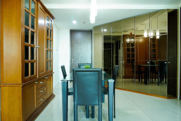 Good Location and Cozy 2BR St. Moritz Apartment By Travelio, Jakarta Barat