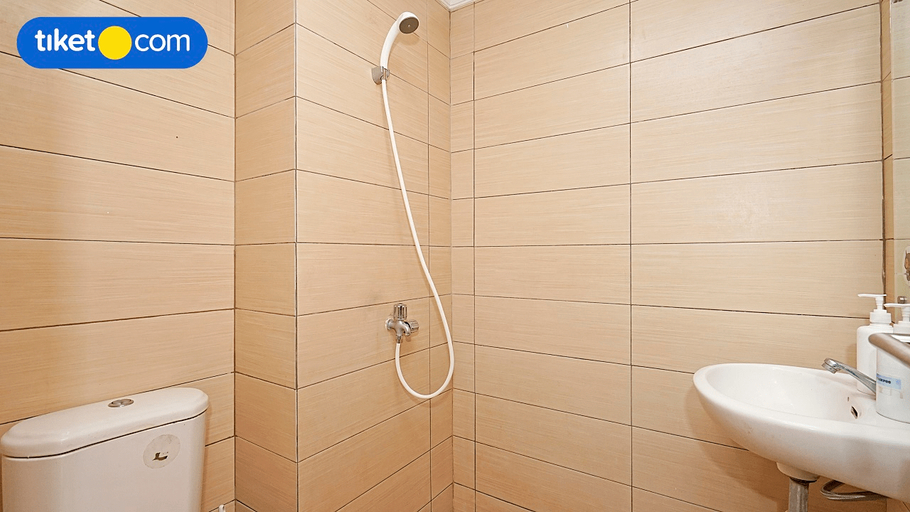 Bathroom 5, AF Margonda Residence 4 & 5, Depok