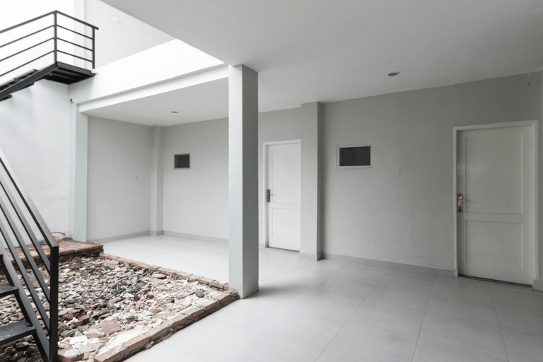 Others 5, RedDoorz Plus near RS USU Medan 2, Medan