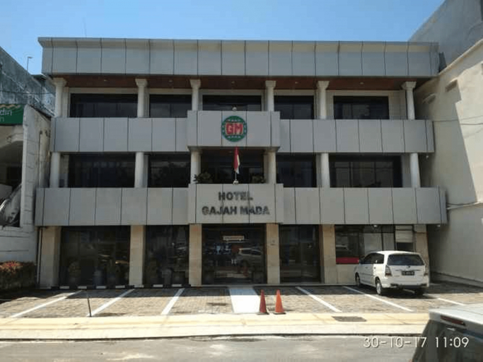 Exterior & Views 2, Hotel Gajah Mada Syariah, Balikpapan