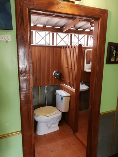 Bathroom 5, Nang Phraya Resort, Phayuha Khiri