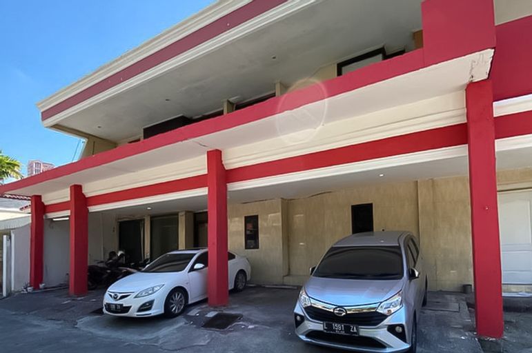 RedDoorz near Bukit Darmo Golf, Surabaya