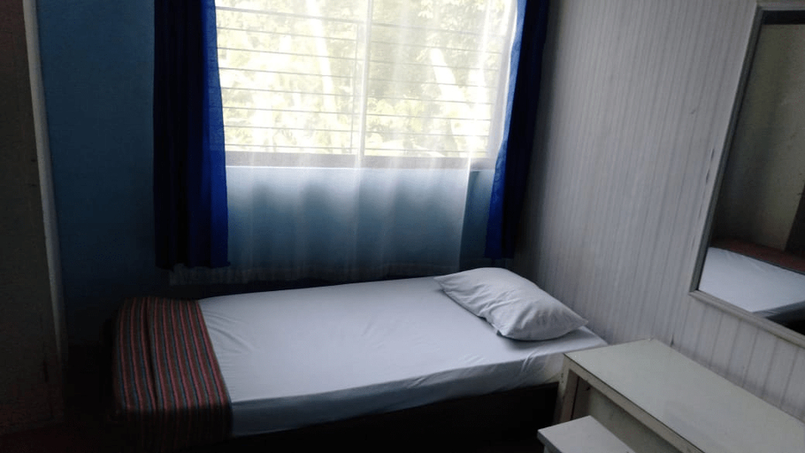 Bedroom 1, OYO 3501 Wisma Ghemilang, Agam
