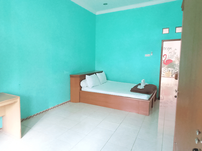 Kurnia homestay by idhomestay, Yogyakarta