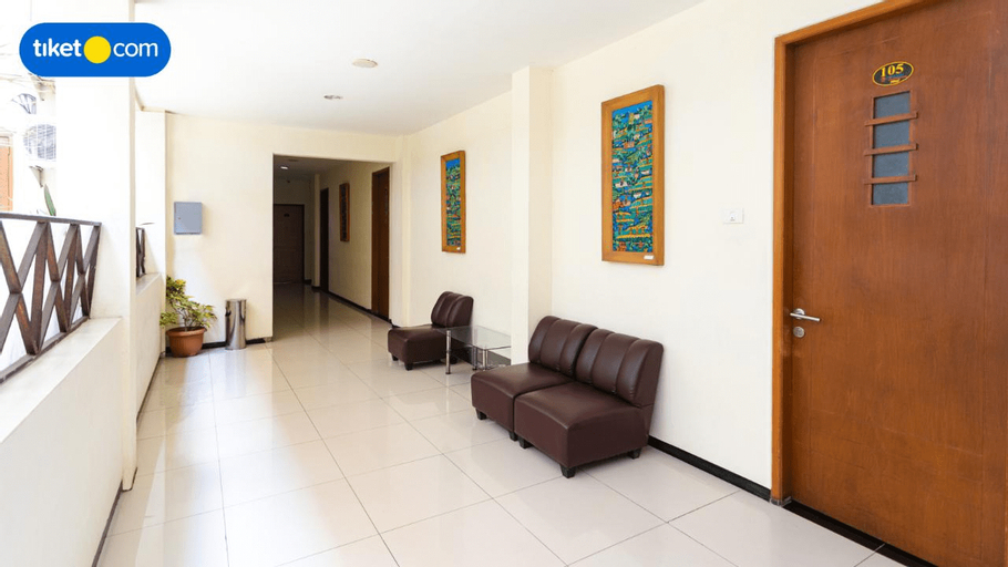 Public Area 11