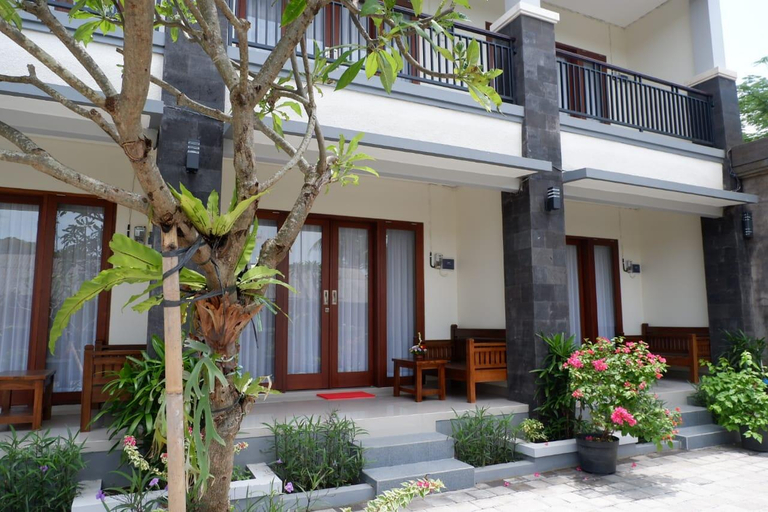 Exterior & Views 5, Kartika Homestay, Badung