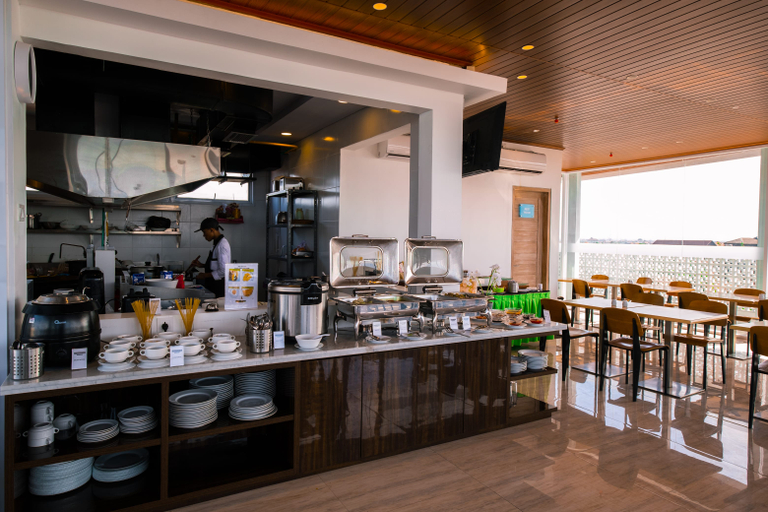 Food & Drinks 4, BOSS Legian Hotel Powered by Archipelago, Badung