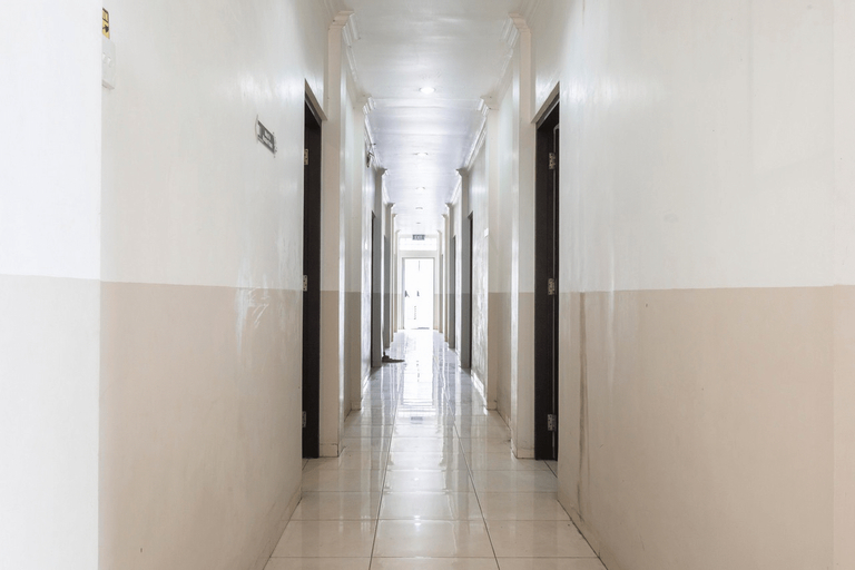 RedDoorz near T1 Juanda Airport, Sidoarjo