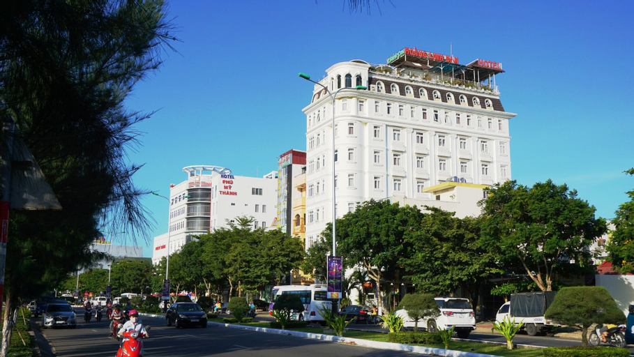 Hoang Linh Dan Hotel, Thanh Khê