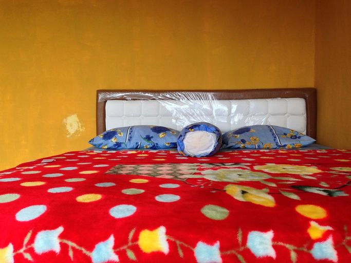 Bedroom 3, Tuk Tuk View Inn, Samosir