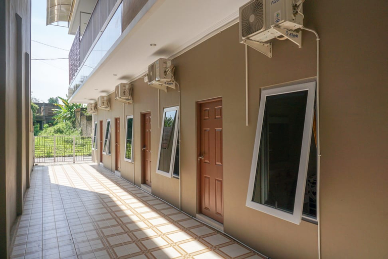 KoolKost Female Syariah near STIM YKPN Yogyakarta (Minimum Stay 6 Nights), Sleman