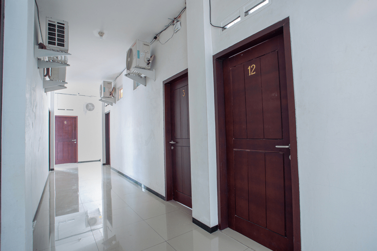 Others 3, OYO 2973 Hba Residence, Banyumas