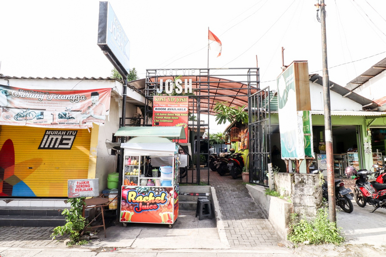 Exterior & Views 2, Kos VIP Josh, Sleman