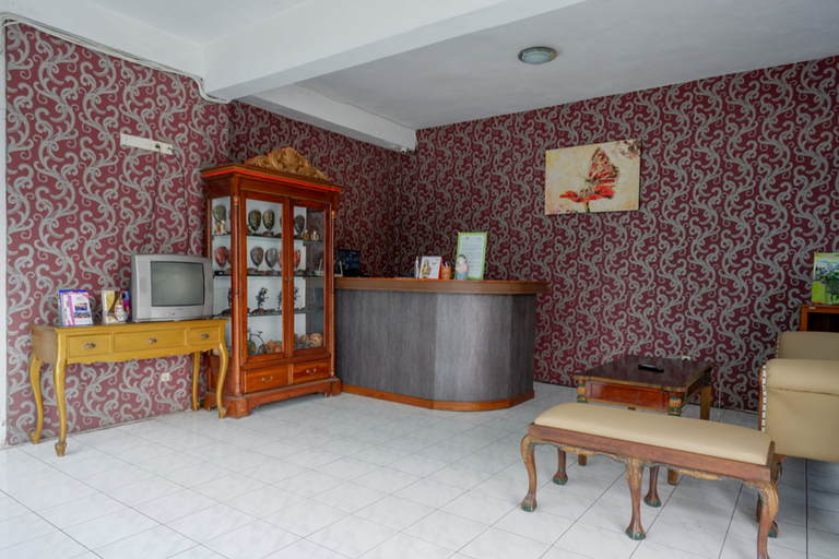 Public Area 3, RedDoorz @ Prawirotaman, Yogyakarta