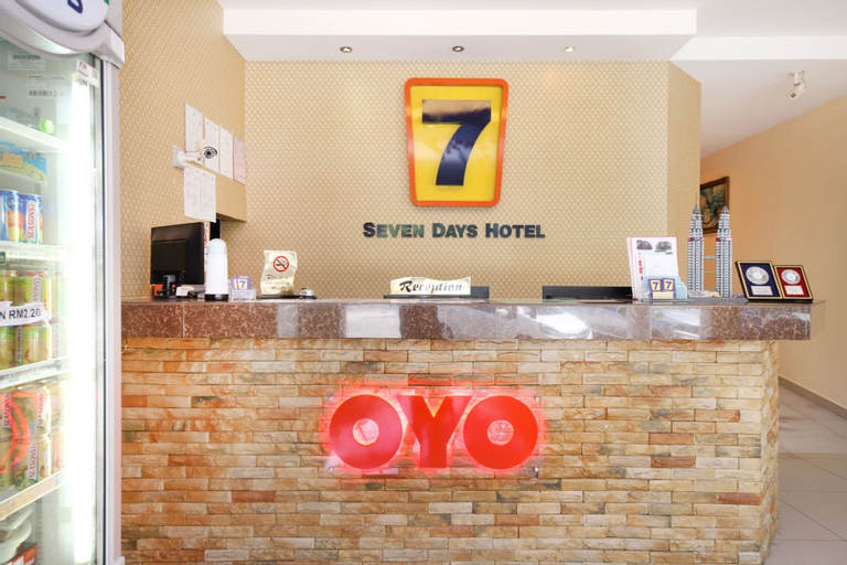 OYO 635 Seven Days Hotel, Raub