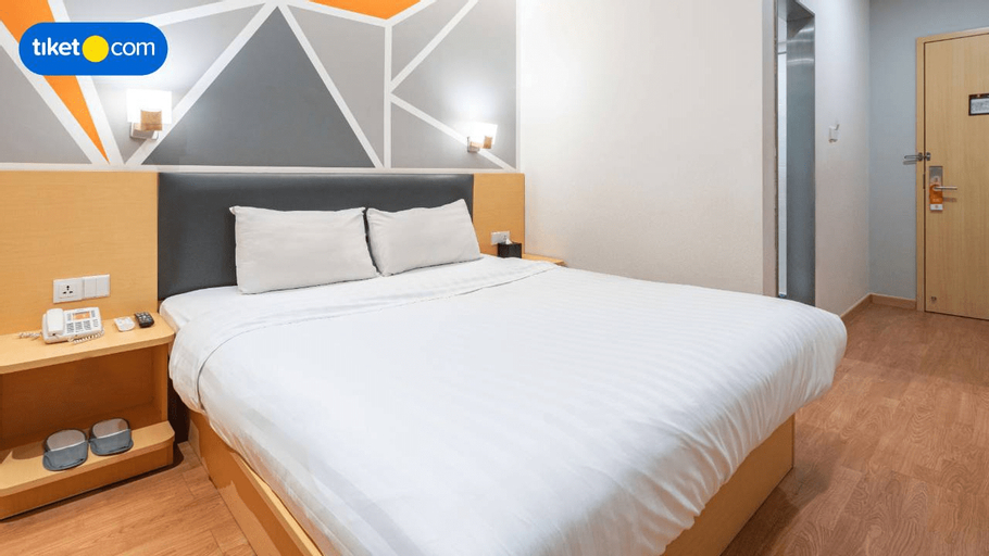 Juno Hotel Jatinegara Jakarta, East Jakarta