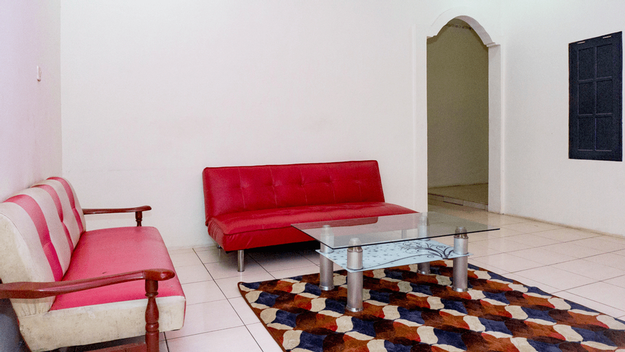 RedDoorz near Sentani Airport Jayapura, Jayapura