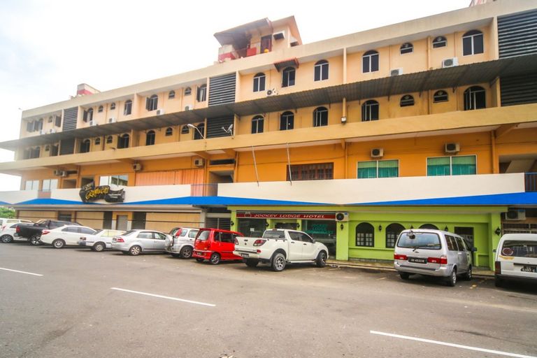 OYO 563 Jockey Lodge Hotel, Sandakan